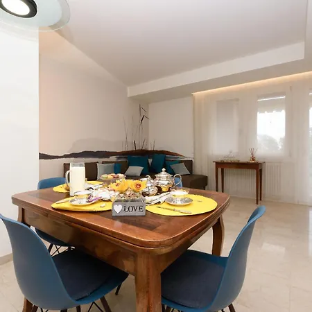 Desenzanoloft Official Partner Marriott Homes & - Imperium *