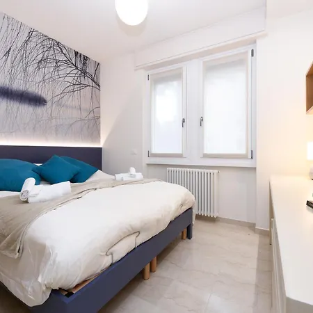 Desenzanoloft Official Partner Marriott Homes & - Imperium Apartment *